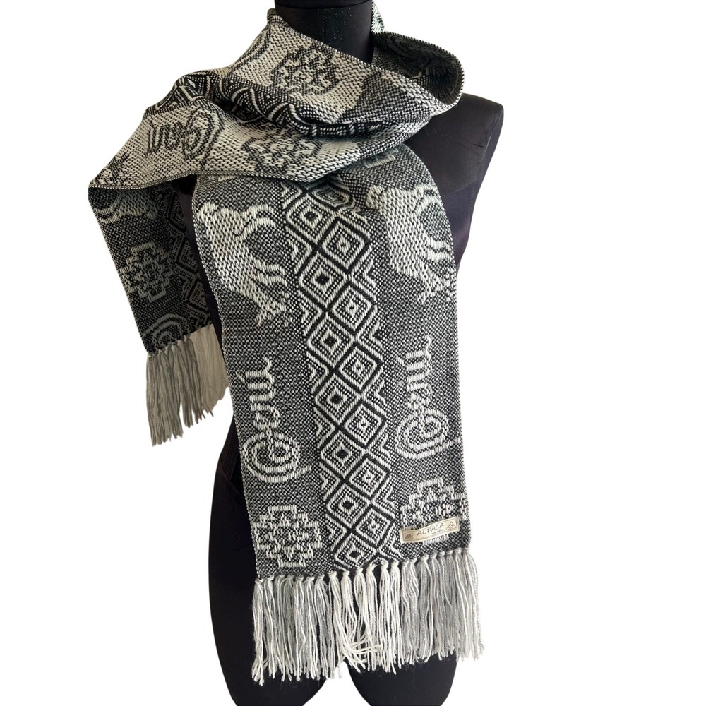 Alpaca Andes Woven Scarf Gray Black Llama Geometric Fringe Winter Wrap